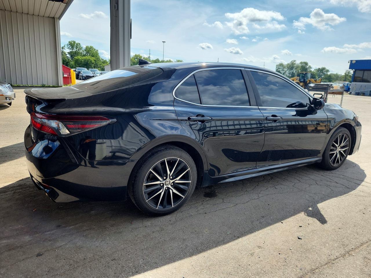 2021 TOYOTA CAMRY SE — снимка 3