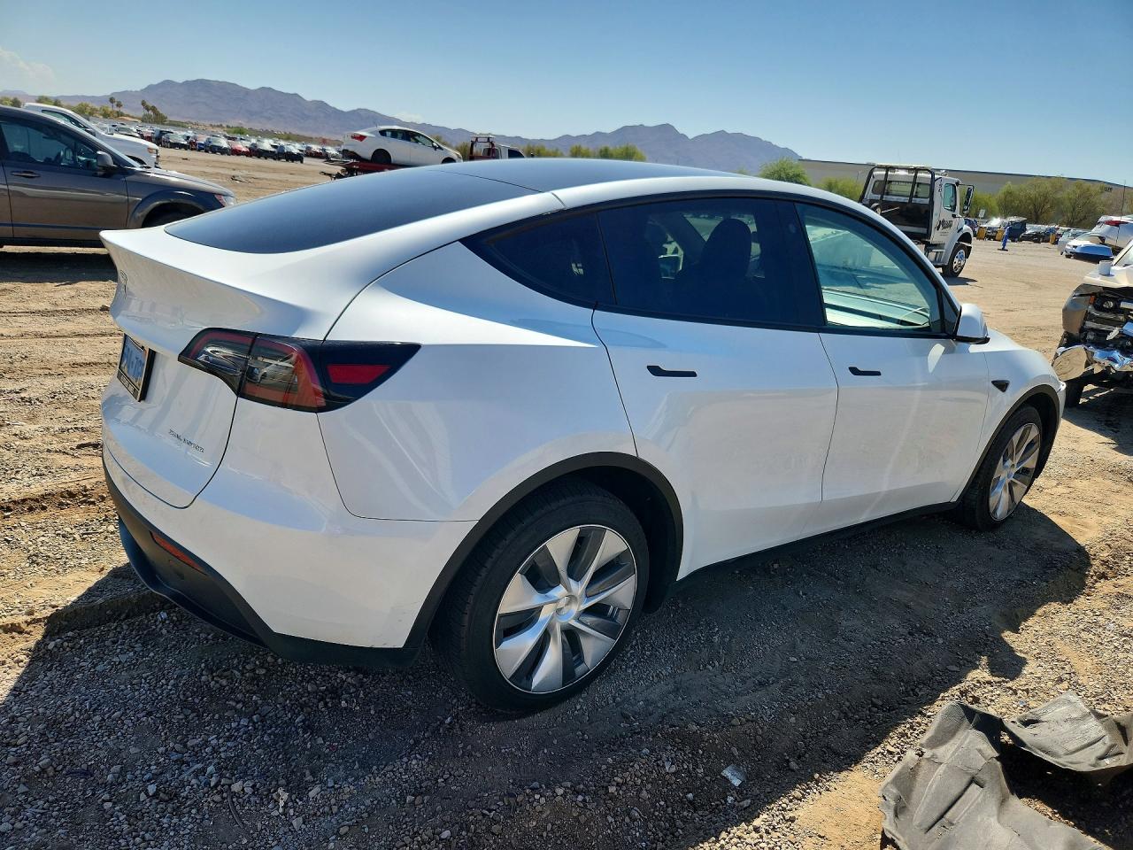 2023 TESLA MODEL Y — снимка 3