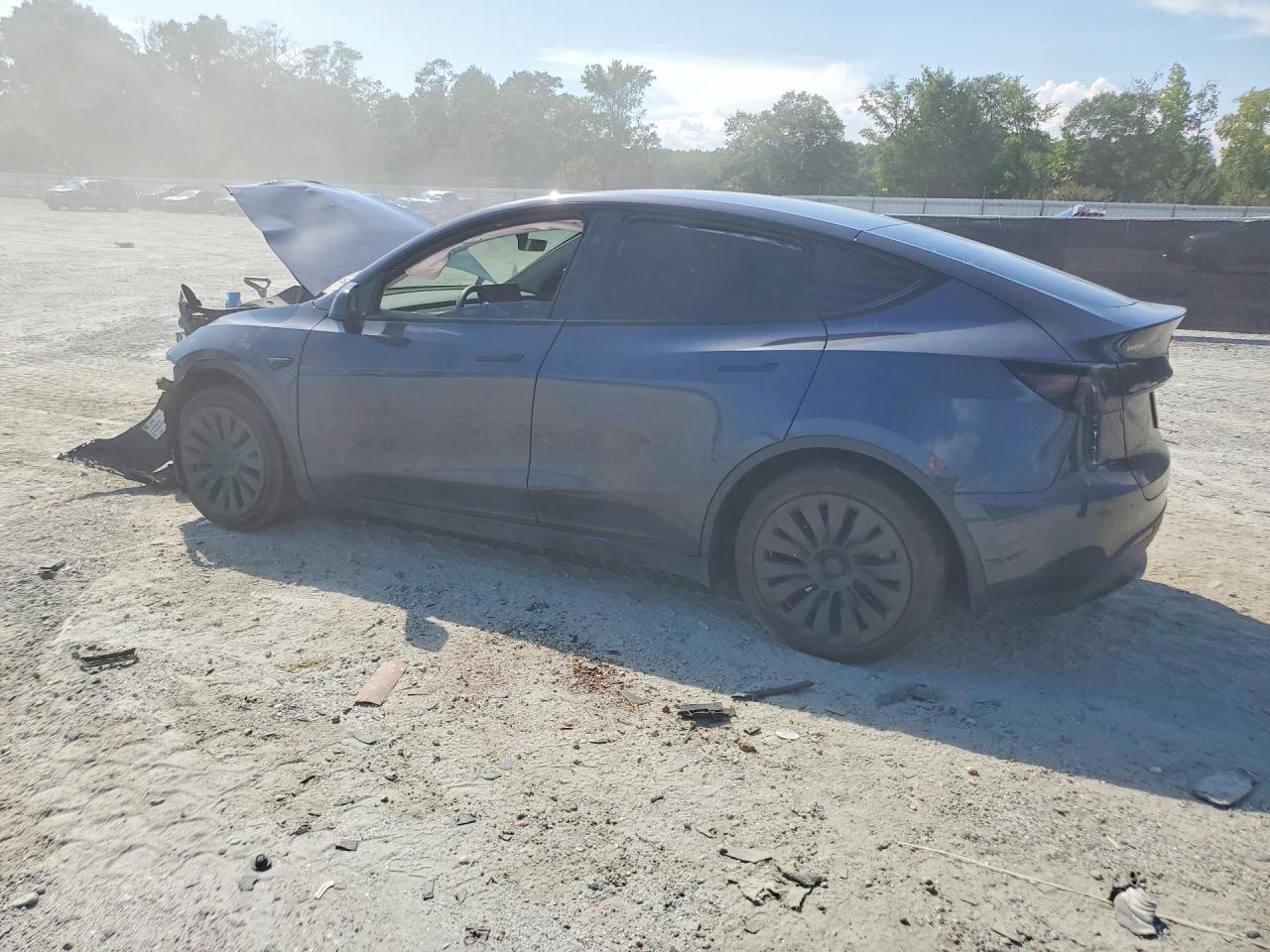 2024 TESLA MODEL Y — снимка 2
