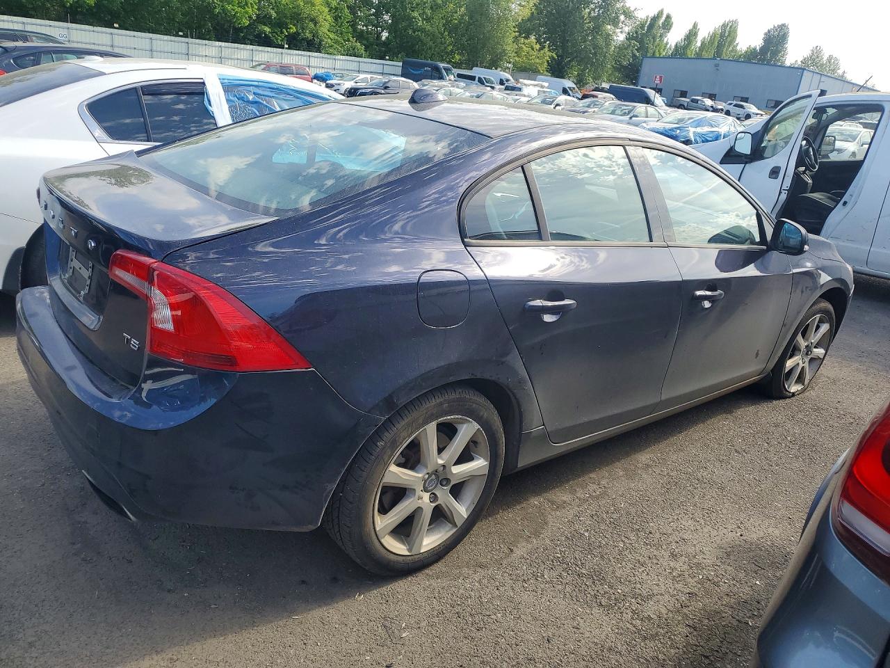 2016 VOLVO S60 — снимка 3