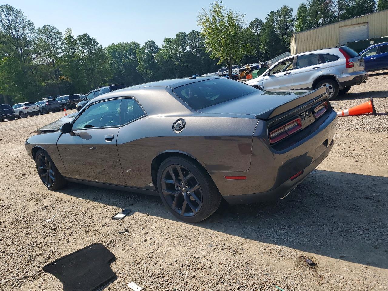 2022 DODGE CHALLENGER R/T — снимка 2