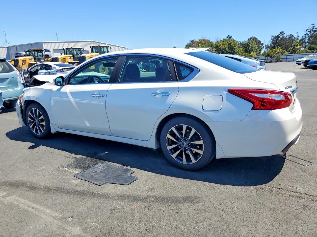 2016 NISSAN ALTIMA 2.5 SV — снимка 2