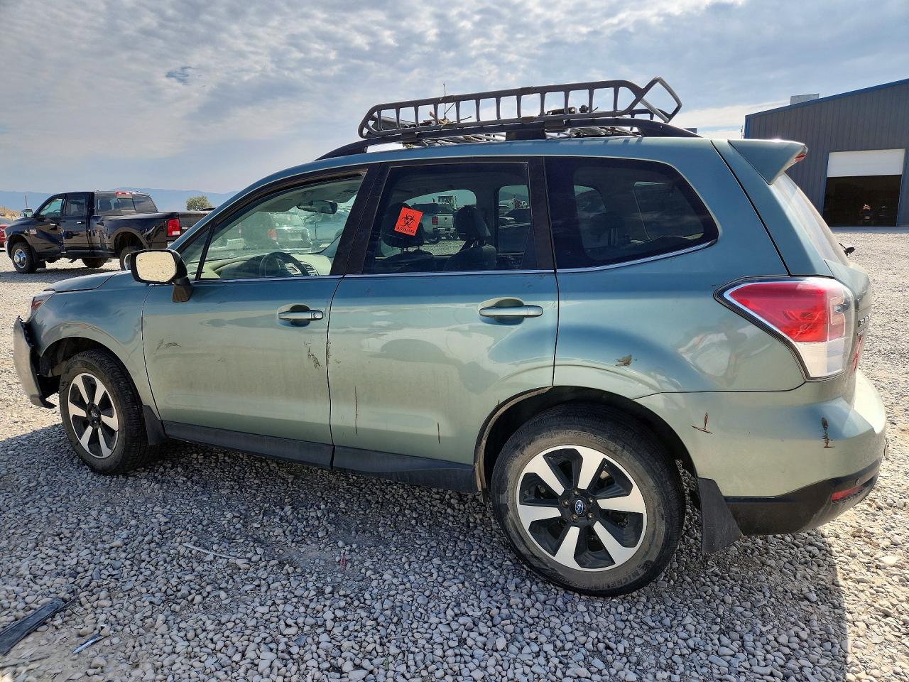 2017 SUBARU FORESTER 2.5I LIMITED — снимка 2