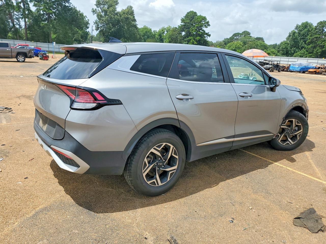 2023 KIA SPORTAGE LX — снимка 3
