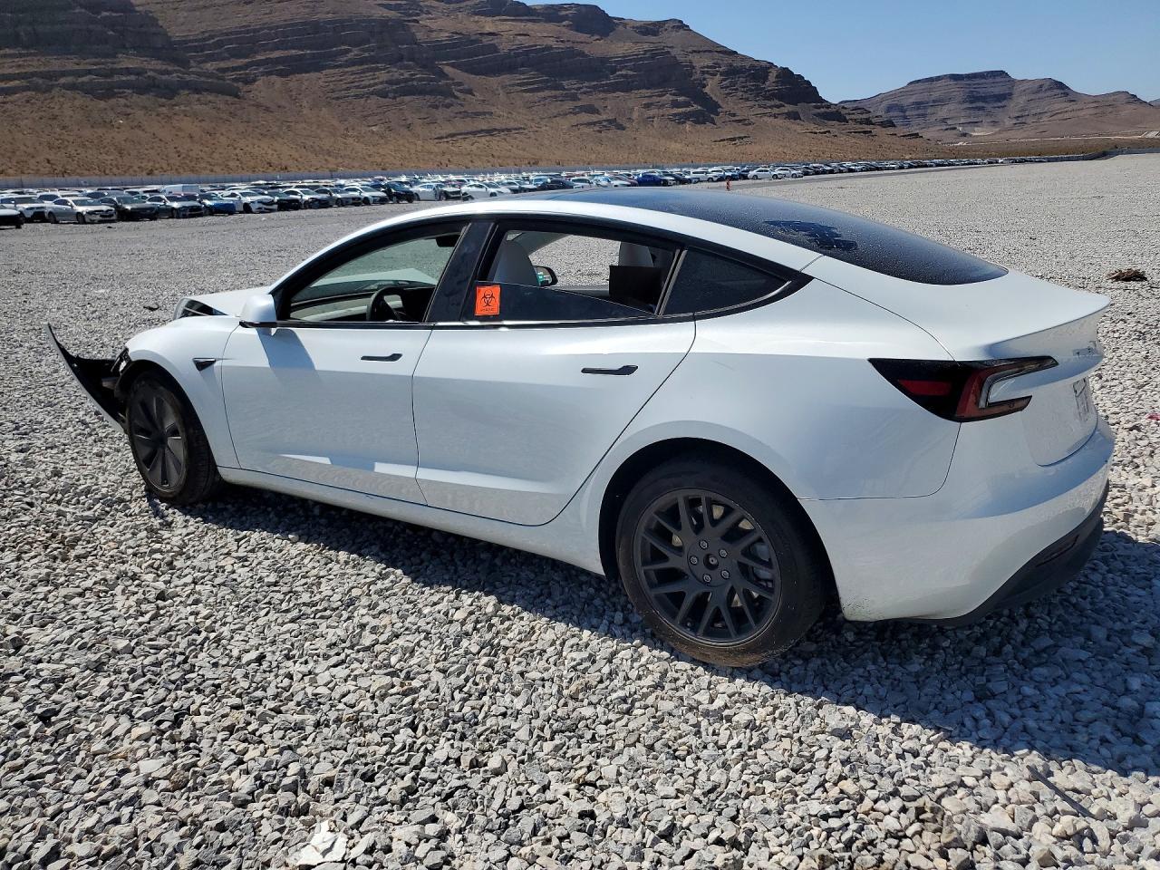 2025 TESLA MODEL 3 — снимка 2