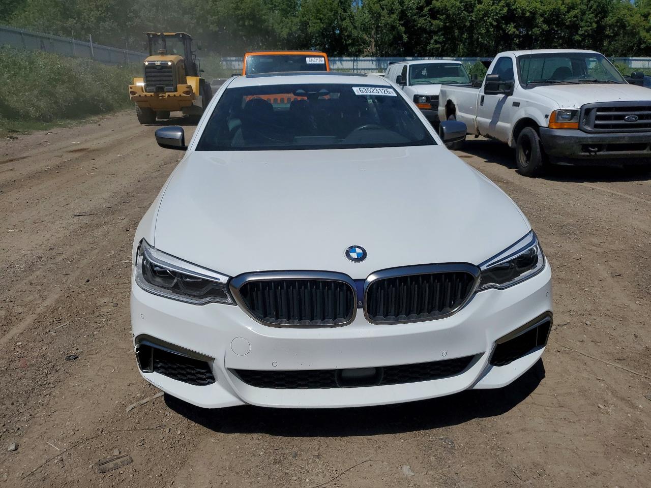 2018 BMW M550XI — снимка 5