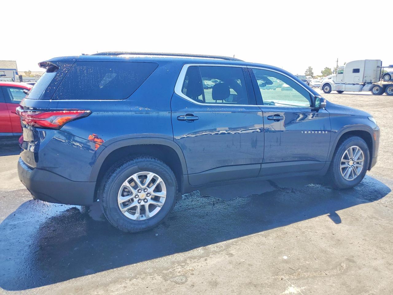 2023 CHEVROLET TRAVERSE LT — снимка 3