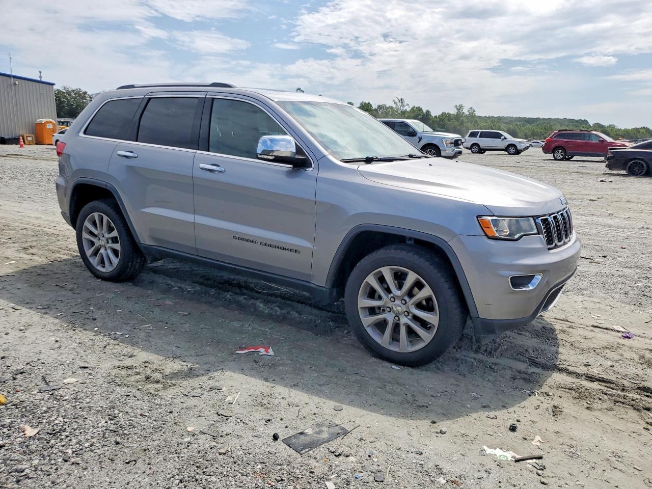 2017 JEEP GRAND CHEROKEE LIMITED — снимка 4