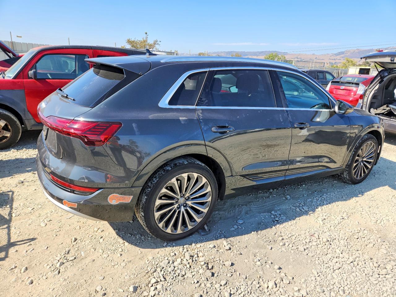 2019 AUDI E-TRON PRESTIGE — снимка 3