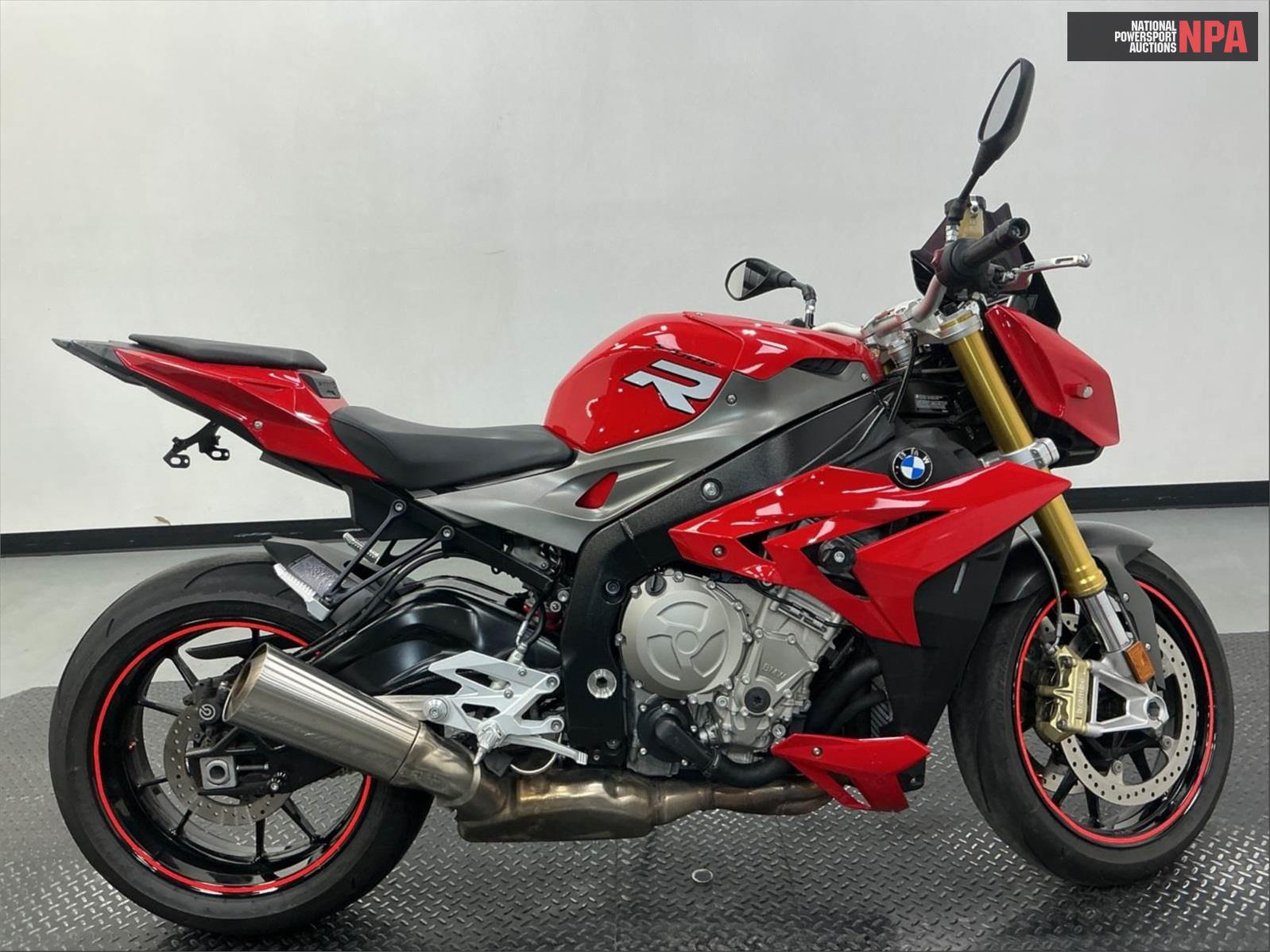 2015 BMW S1000R