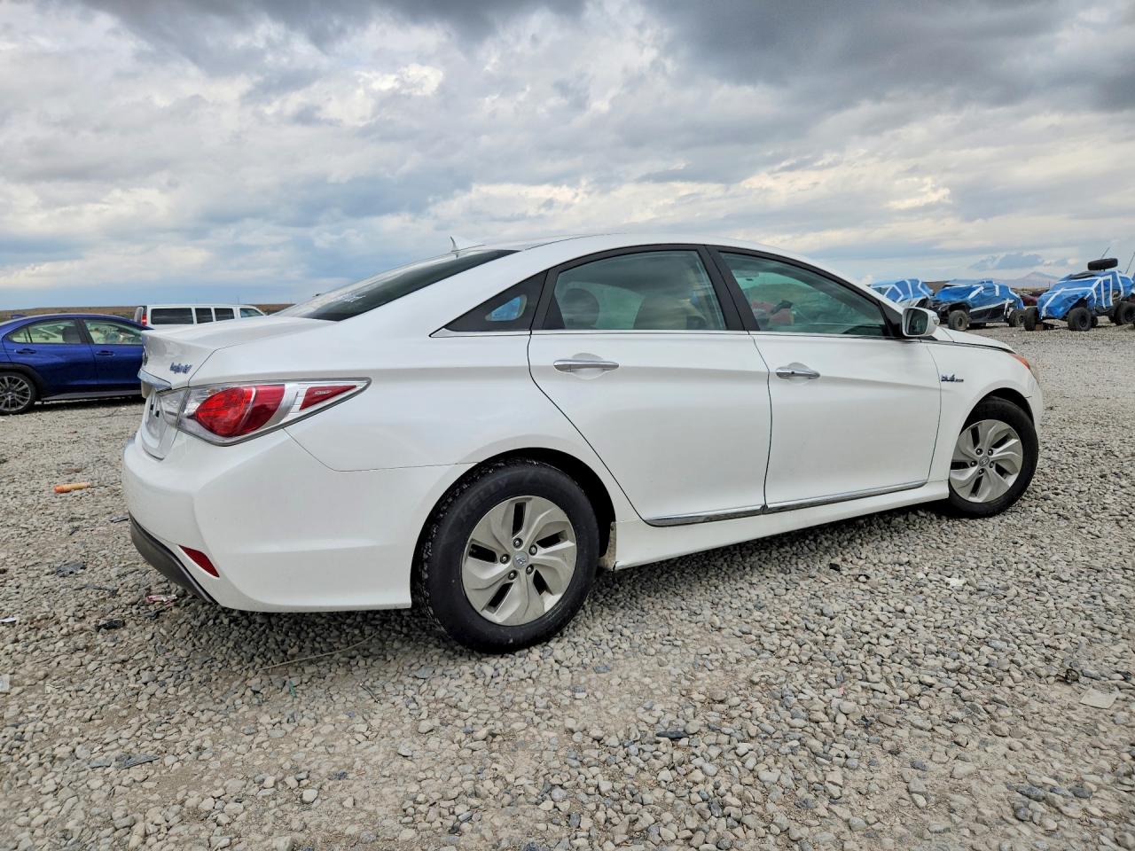 2015 HYUNDAI SONATA HYBRID BASE — снимка 3