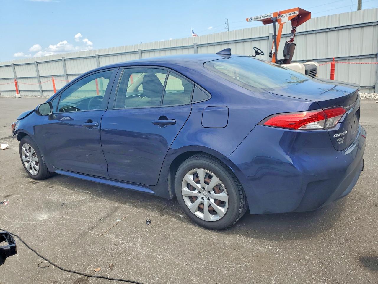2021 TOYOTA COROLLA LE — снимка 2