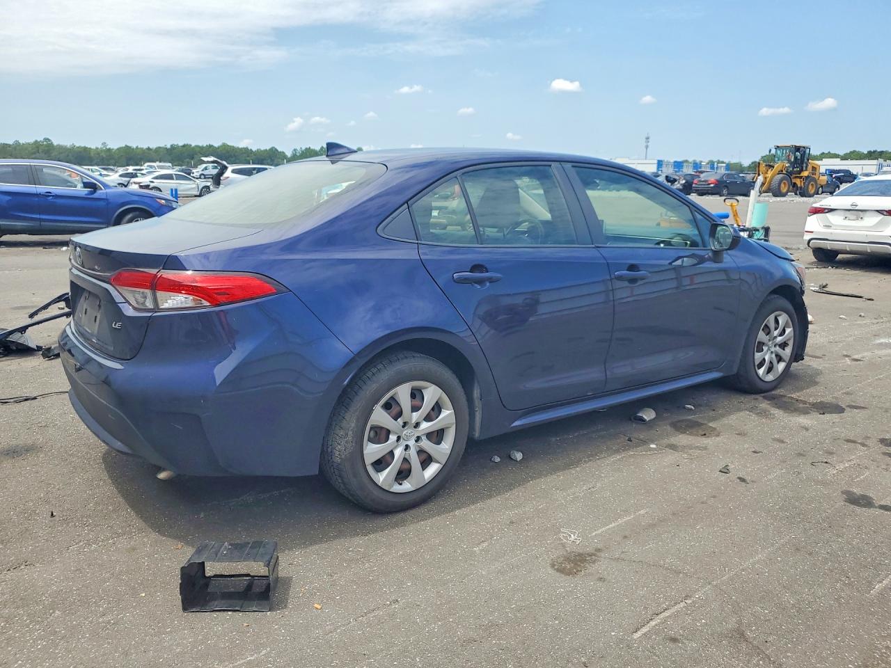 2021 TOYOTA COROLLA LE — снимка 3