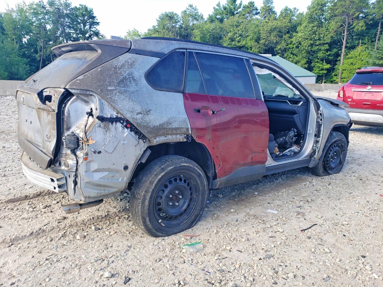 2019 TOYOTA RAV 4 LE — снимка 3