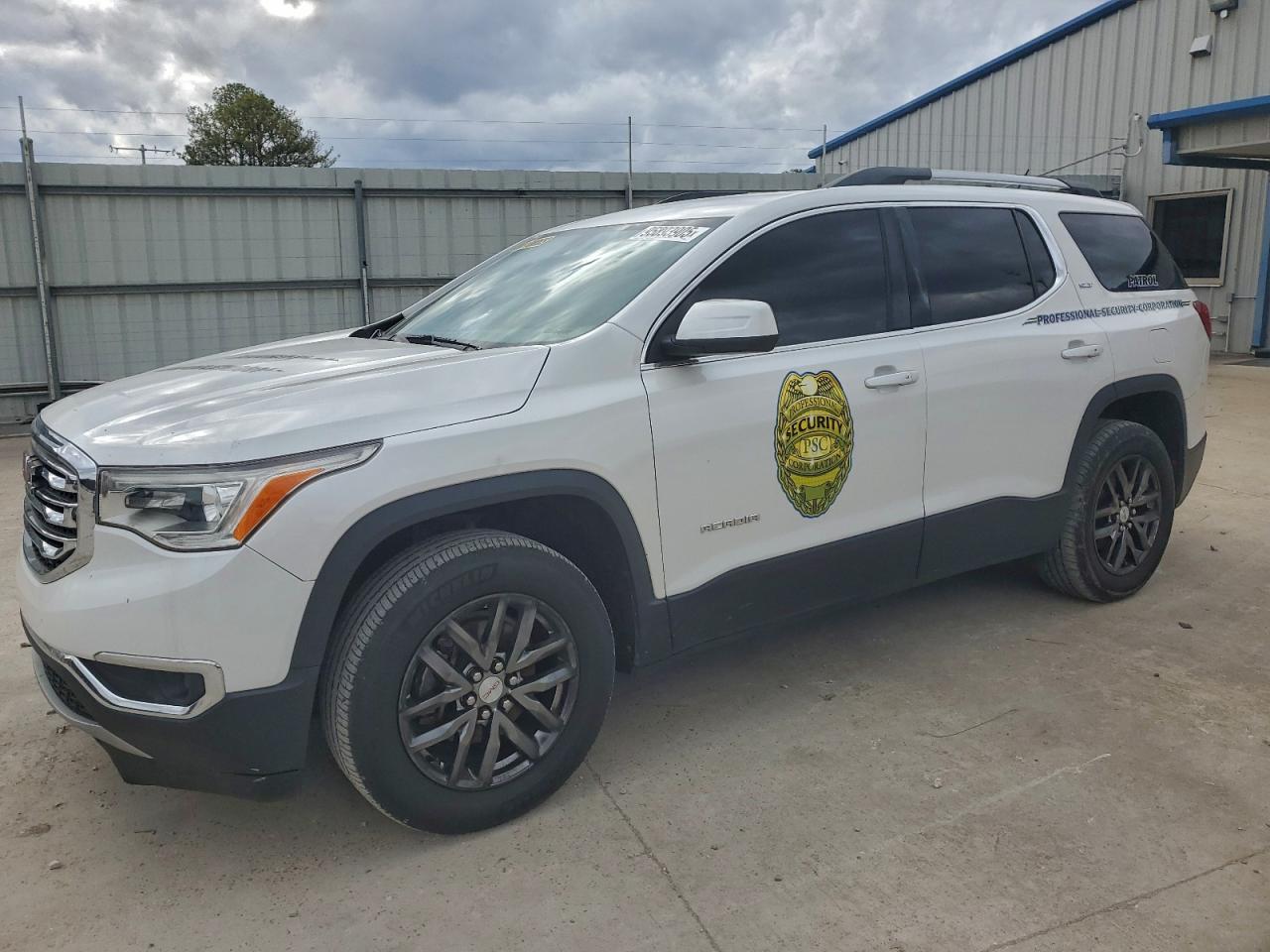 2017 GMC ACADIA SLT-1