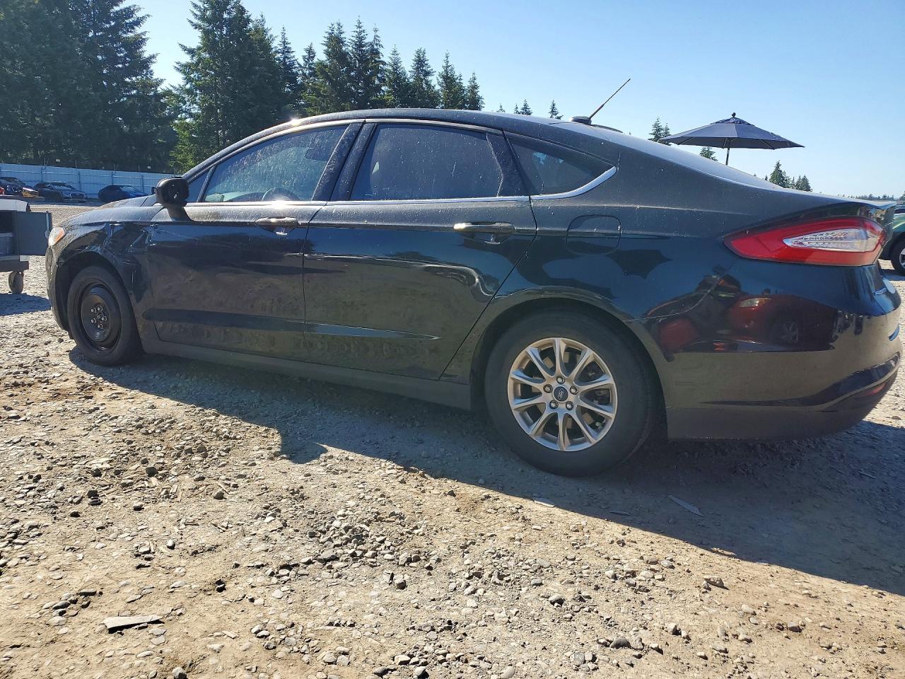 2015 FORD FUSION S — снимка 2