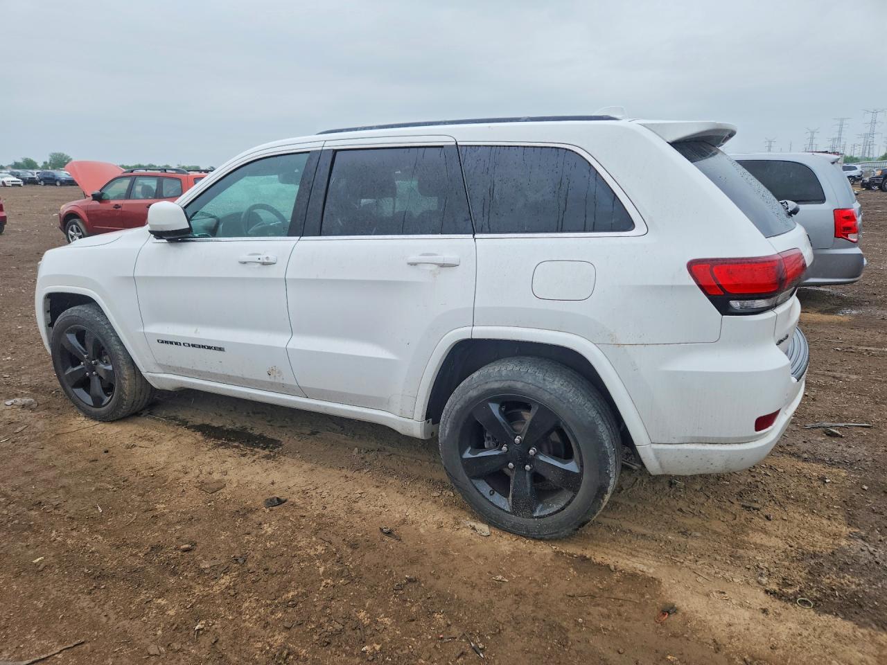 2015 JEEP GRAND CHEROKEE LAREDO — снимка 2