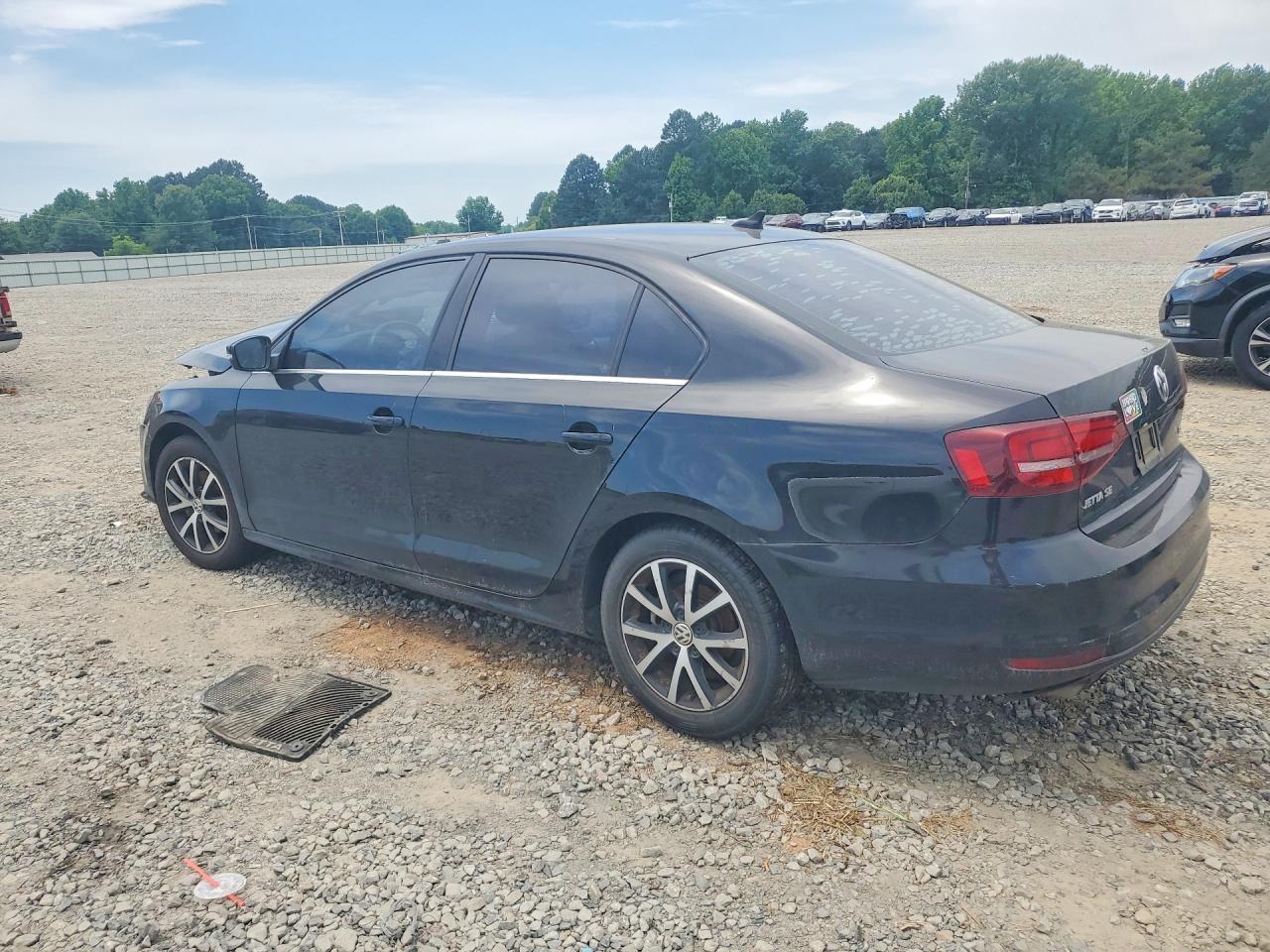 2017 VOLKSWAGEN JETTA SE — снимка 2