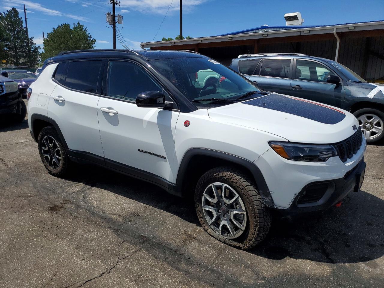 2025 JEEP COMPASS TRAILHAWK — снимка 4