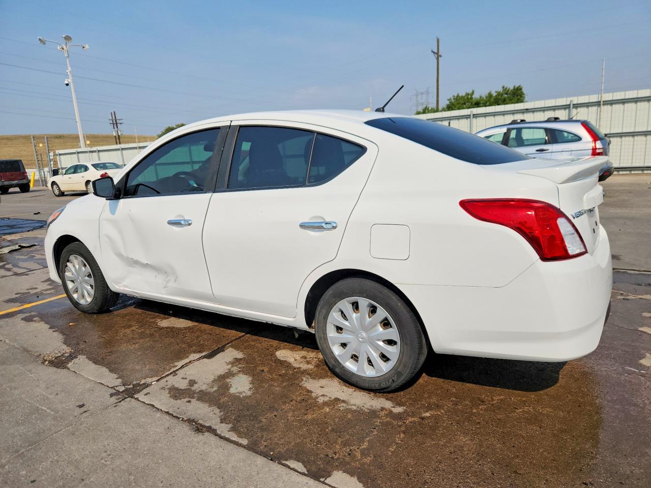 2019 NISSAN VERSA SV — снимка 2
