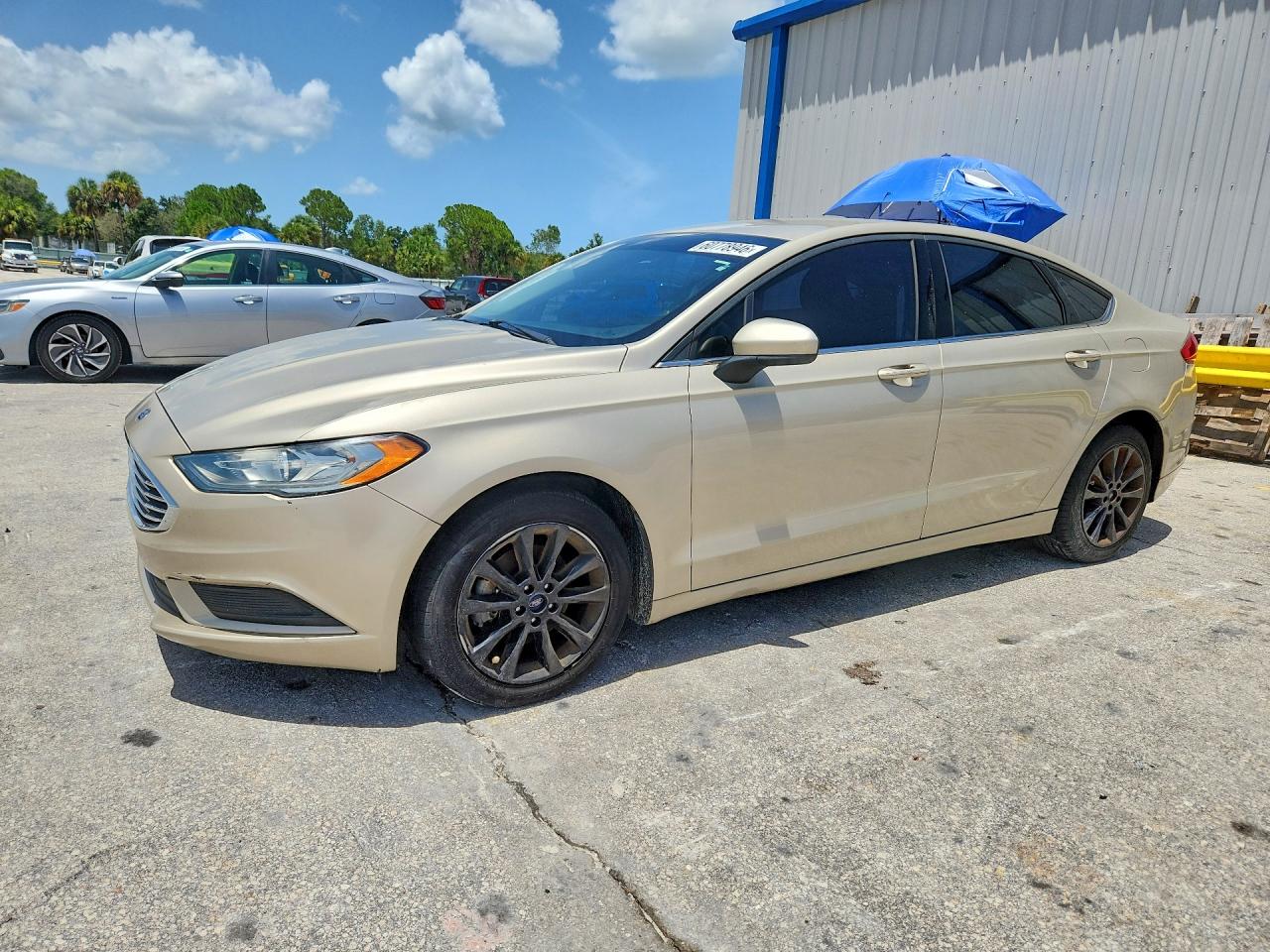 2017 FORD FUSION SE