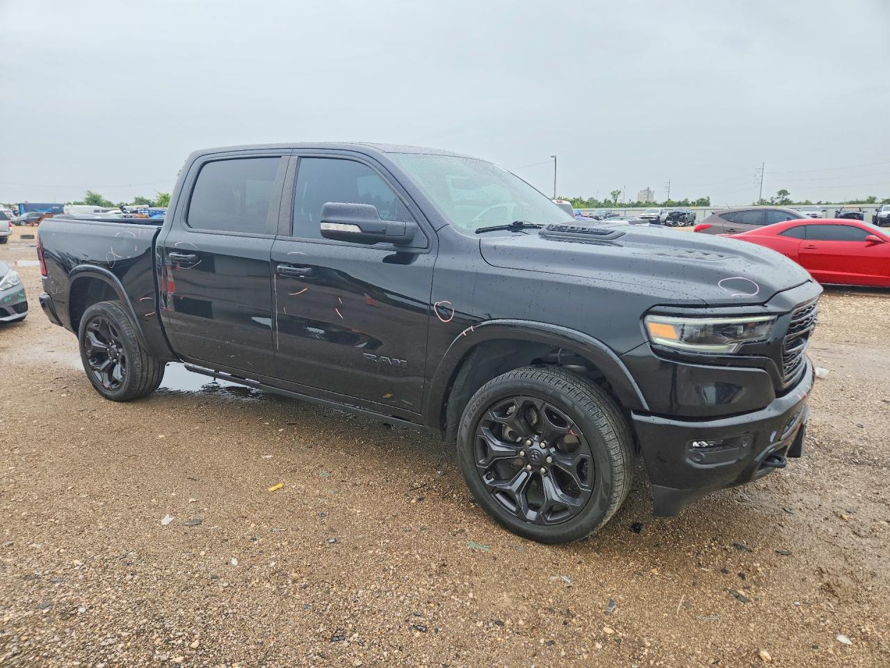 2021 RAM 1500 LIMITED — снимка 4