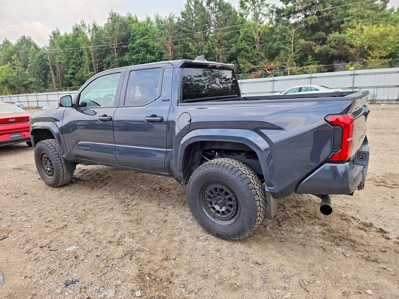 2024 TOYOTA TACOMA SR5 — снимка 2