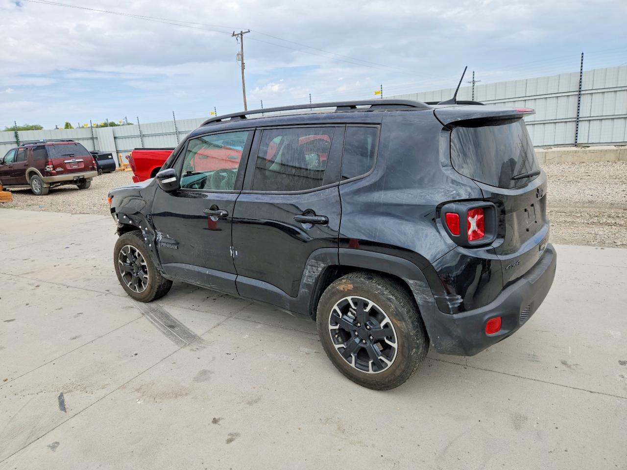 2023 JEEP RENEGADE LATITUDE — снимка 2