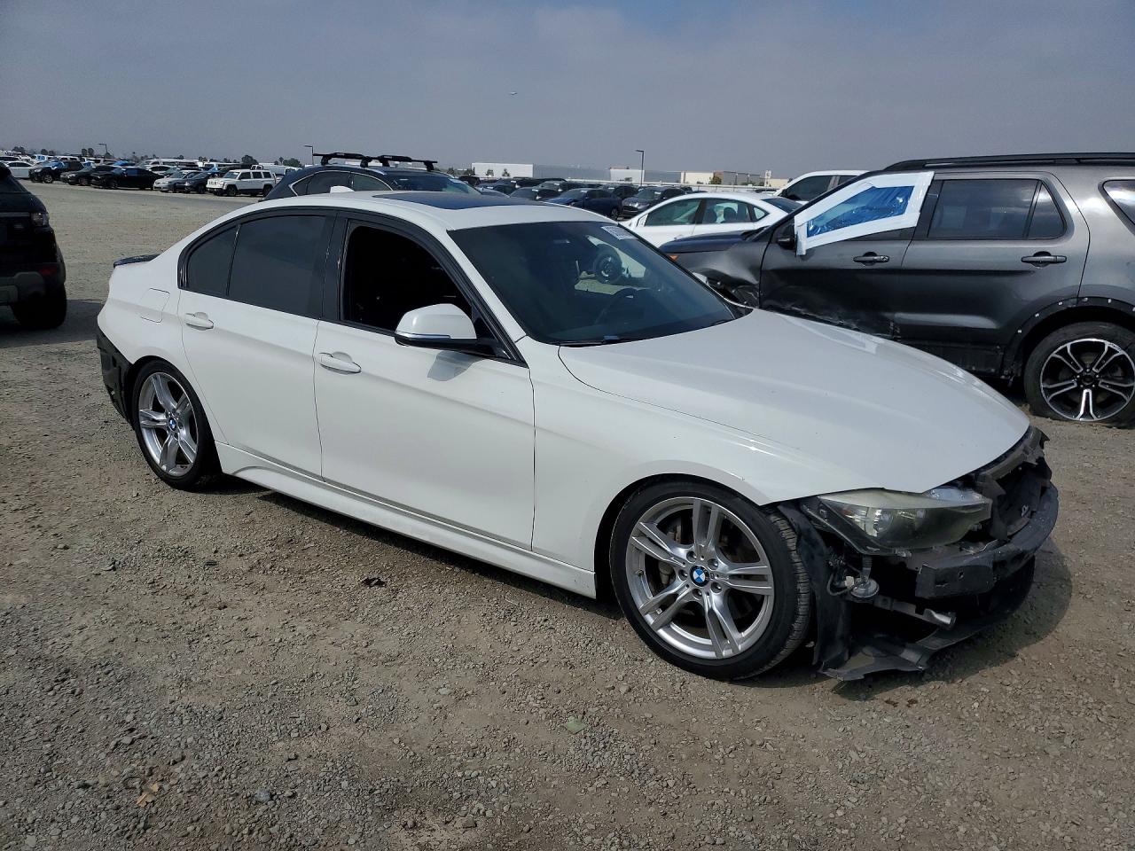 2017 BMW 330 I — снимка 4