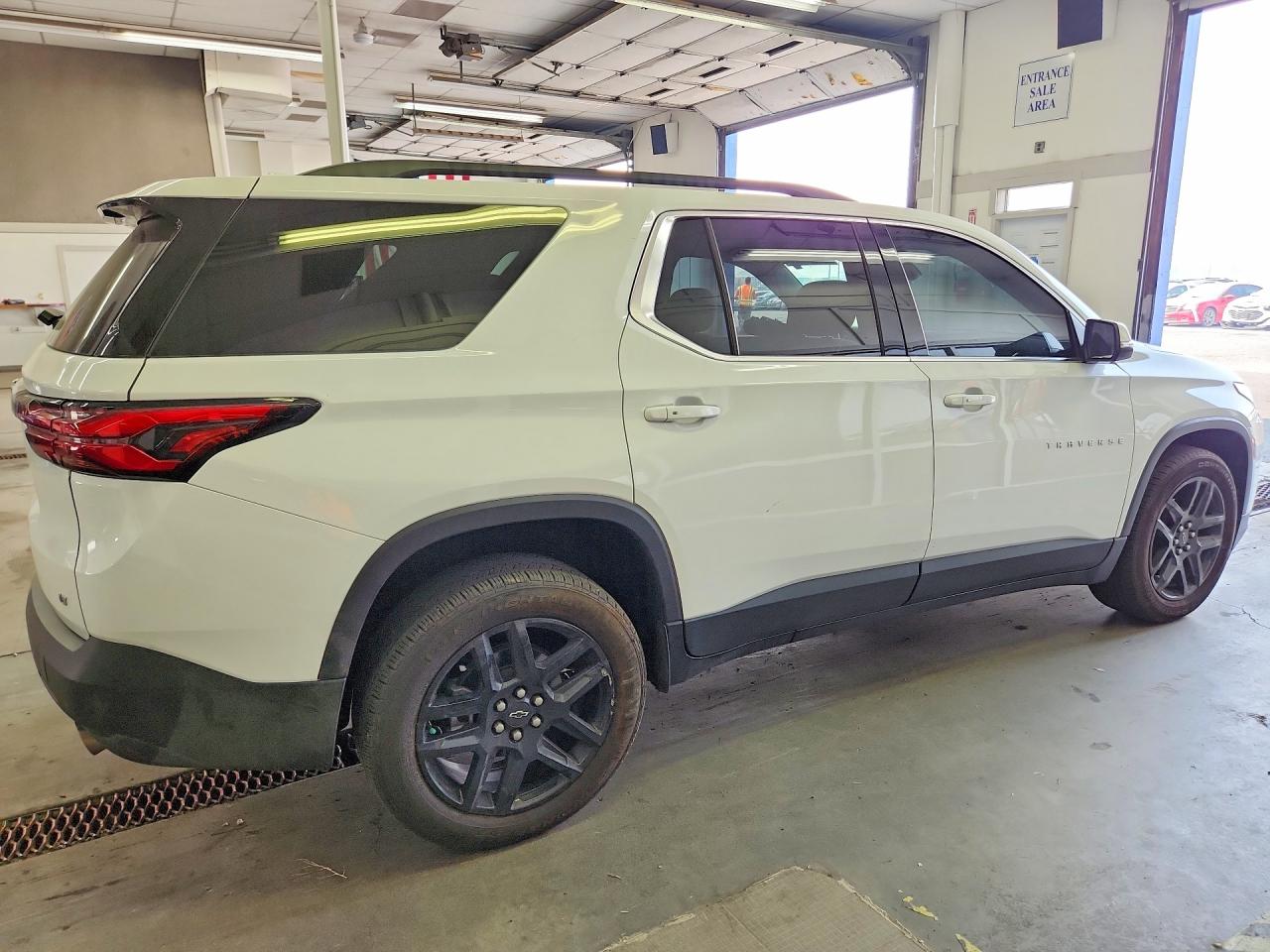 2023 CHEVROLET TRAVERSE LT — снимка 3