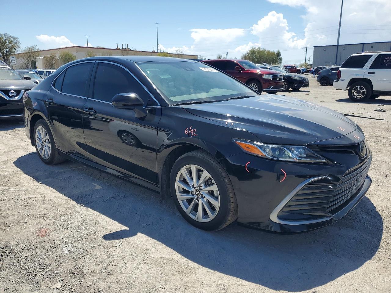 2023 TOYOTA CAMRY LE — снимка 4