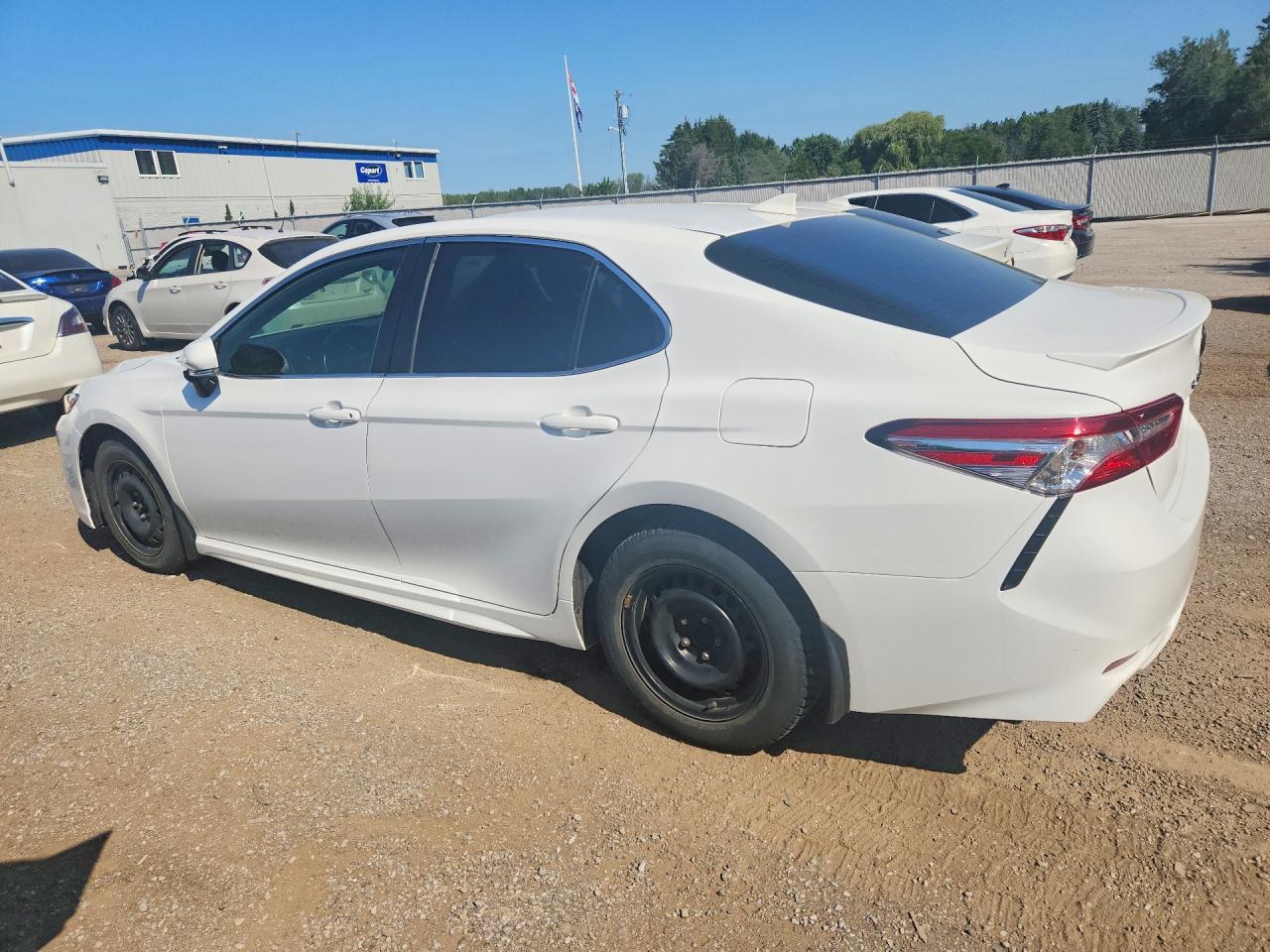 2020 TOYOTA CAMRY SE — снимка 2