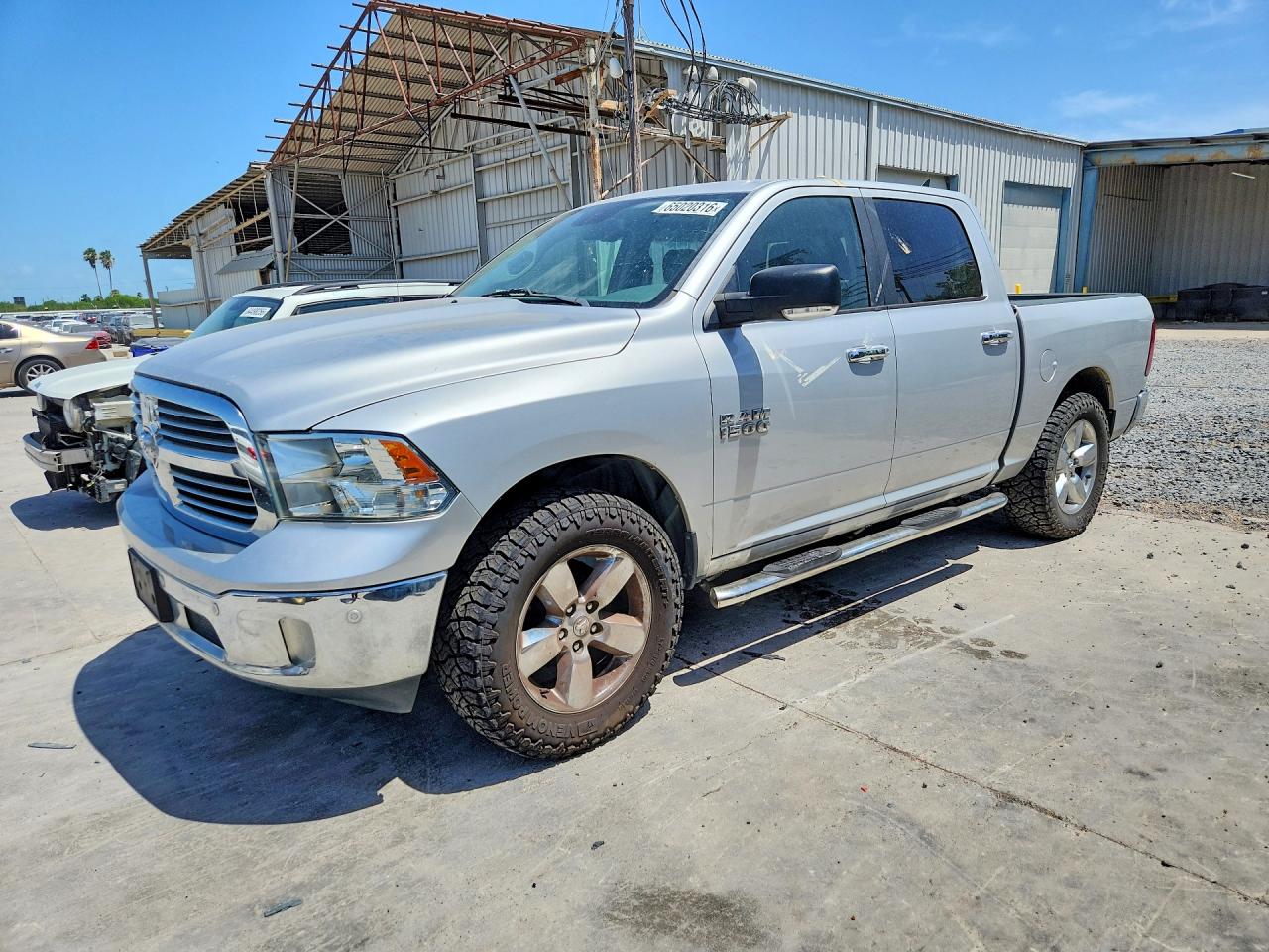 2017 RAM 1500 SLT
