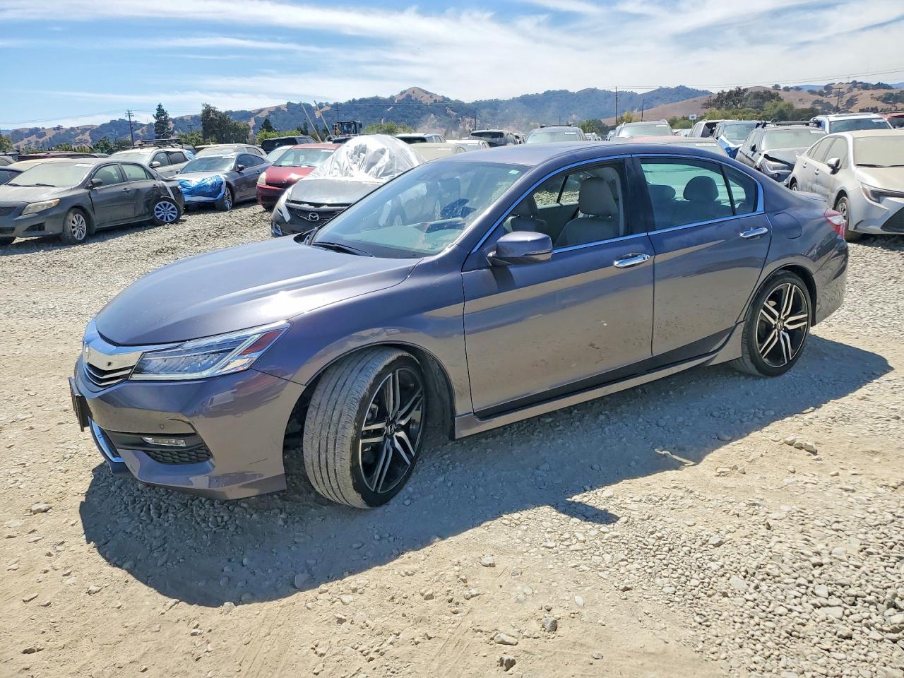 2017 HONDA ACCORD TOURING