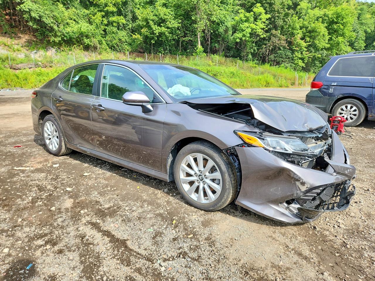 2018 TOYOTA CAMRY LE — снимка 4