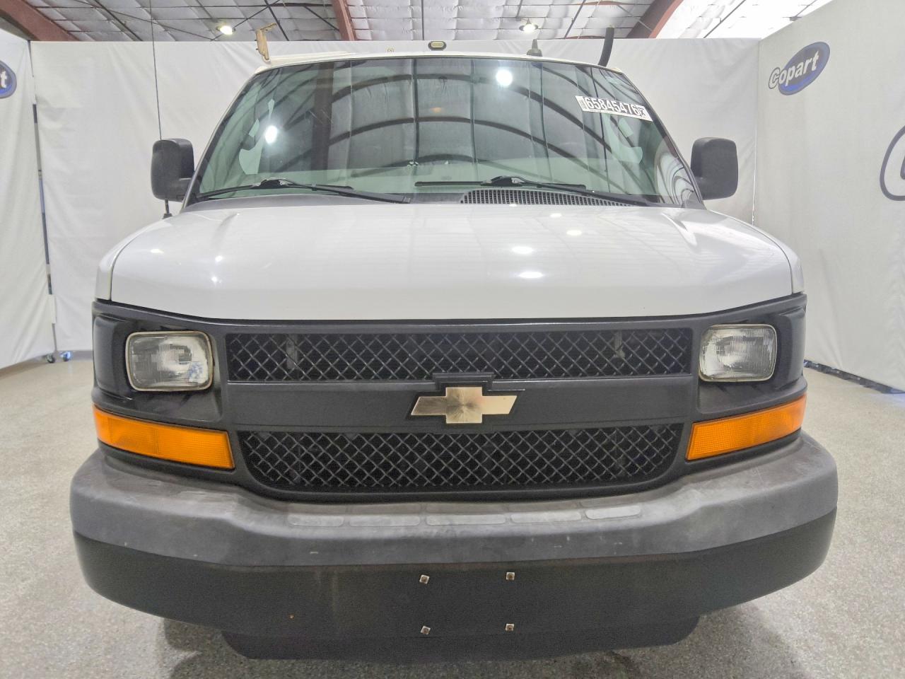 2016 CHEVROLET EXPRESS G2500 — снимка 5