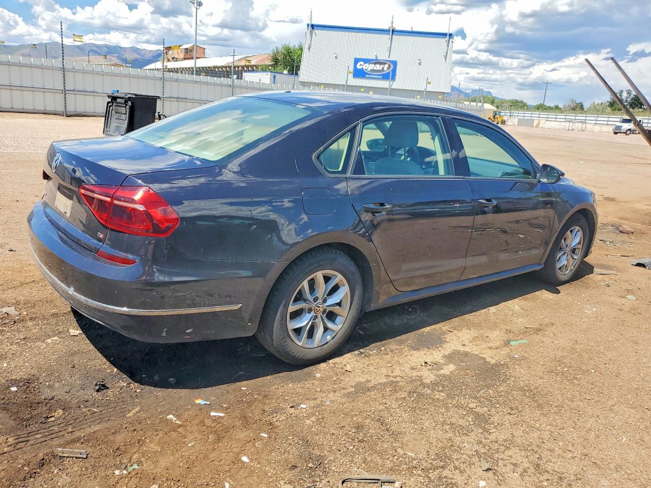 2018 VOLKSWAGEN PASSAT S — снимка 3