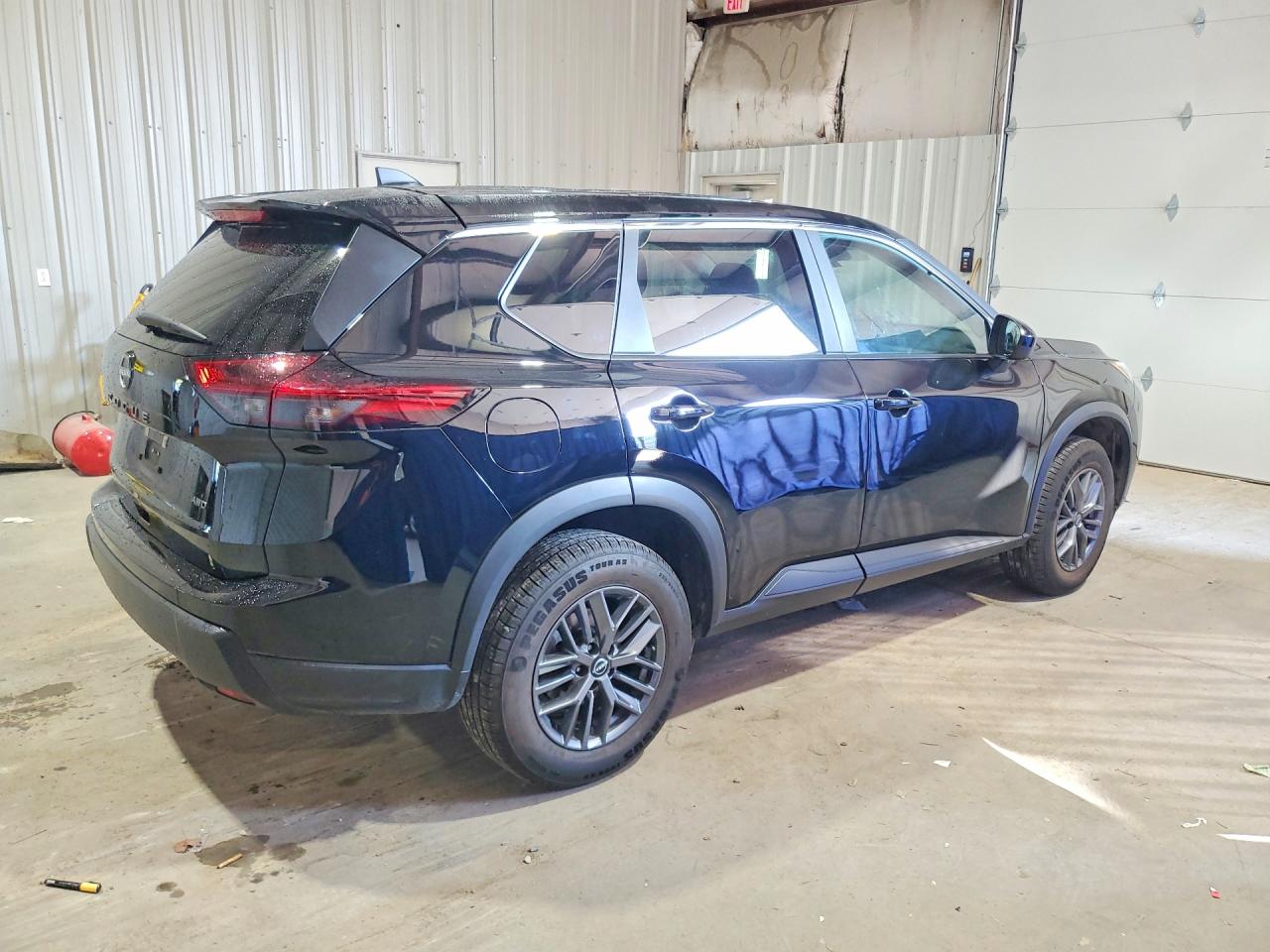2026 NISSAN ROGUE SV — снимка 3