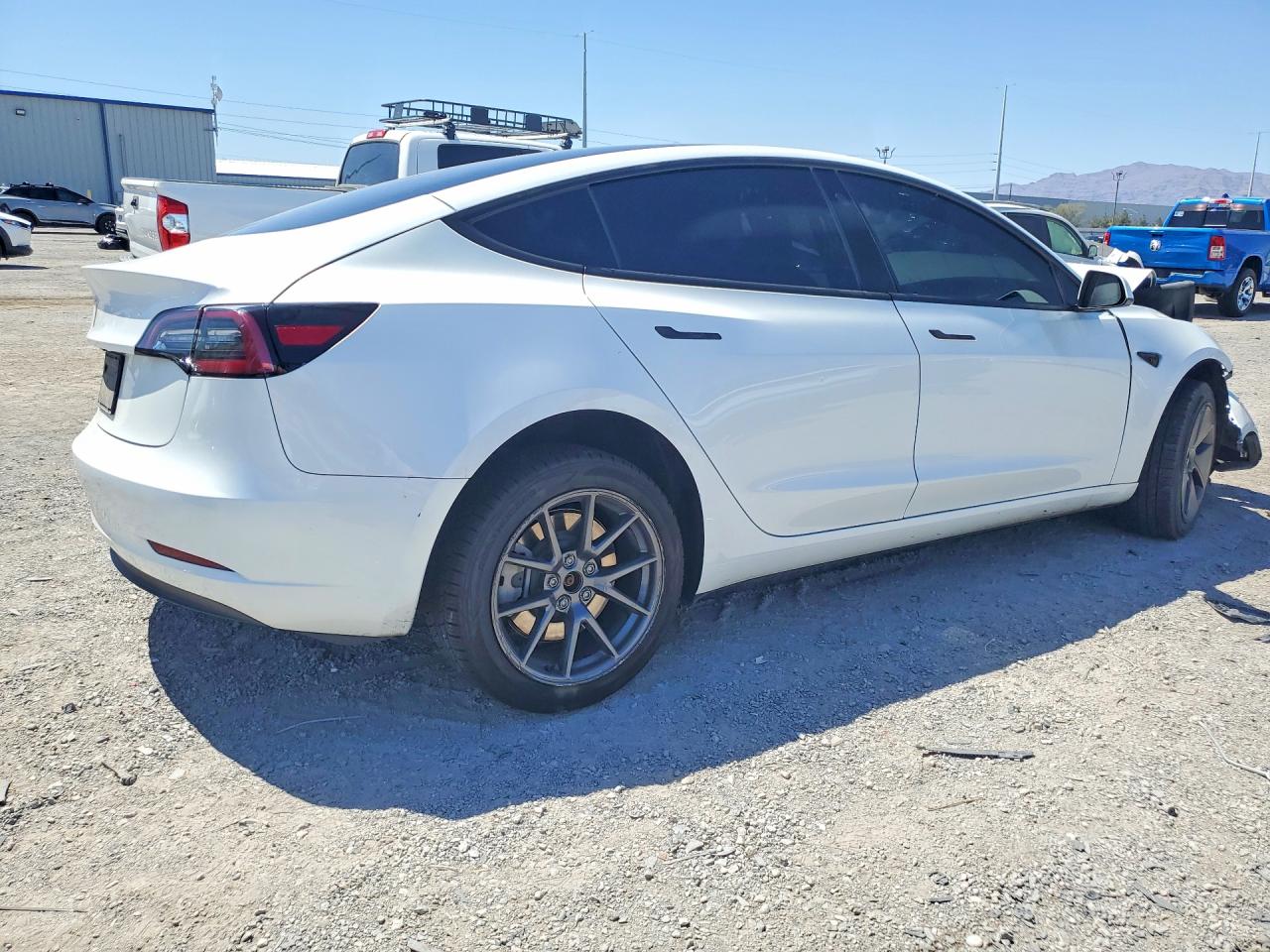 2023 TESLA MODEL 3 — снимка 3