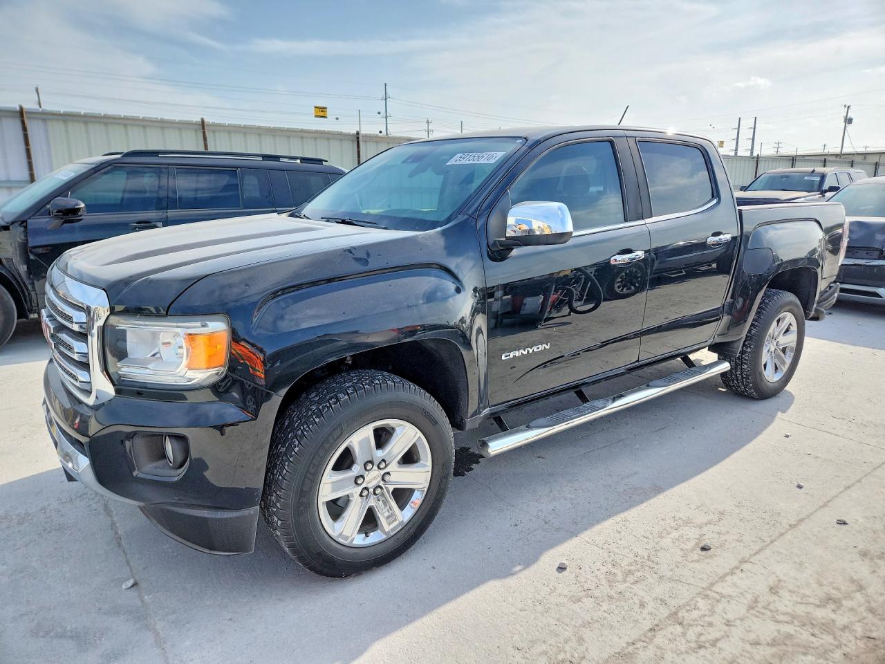 2017 GMC CANYON SLT