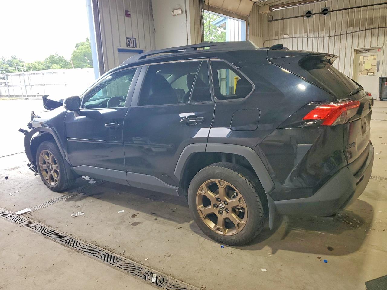 2024 TOYOTA RAV4 WOODLAND EDITION — снимка 2