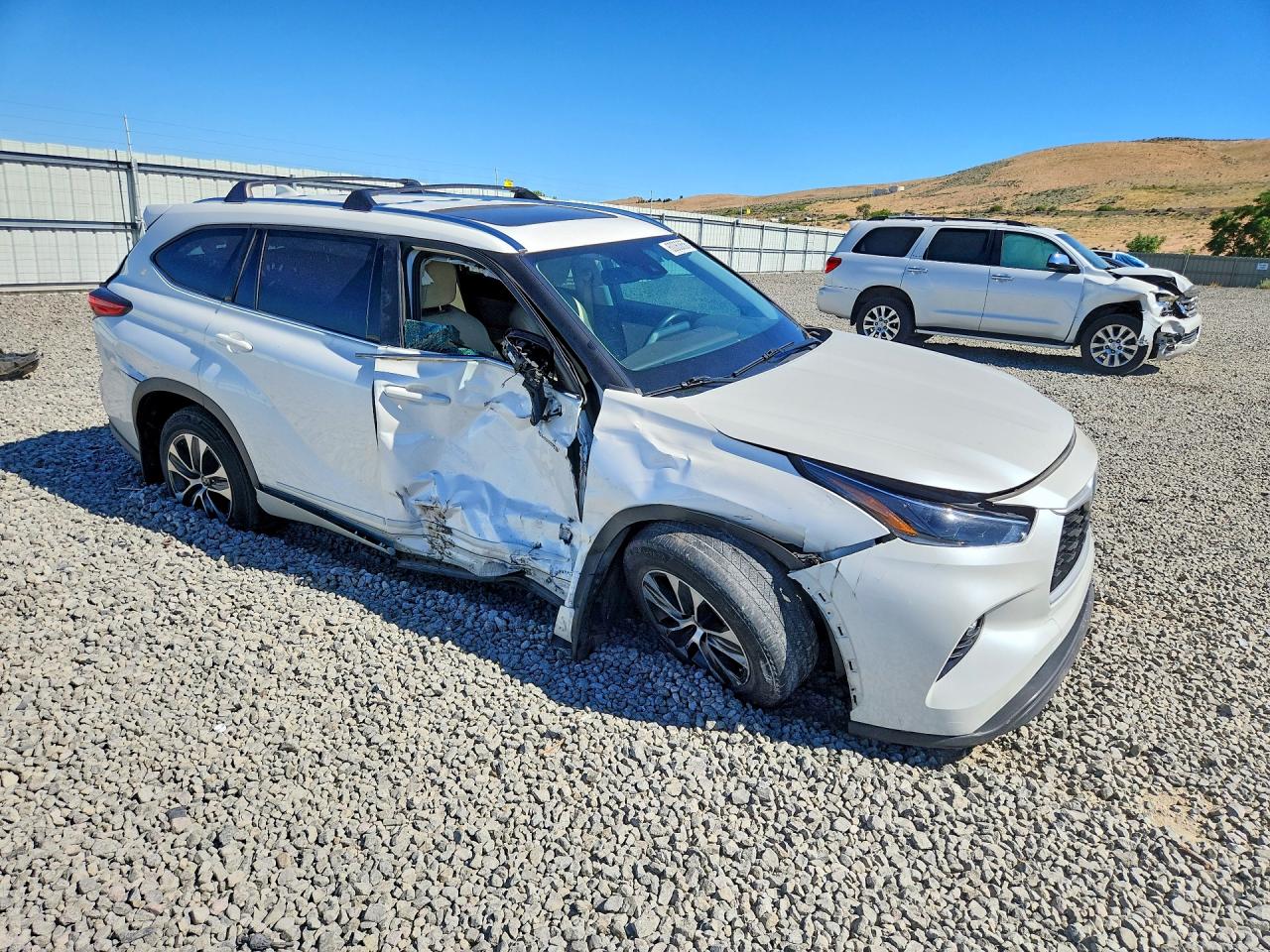 2021 TOYOTA HIGHLANDER HYBRID XLE — снимка 4
