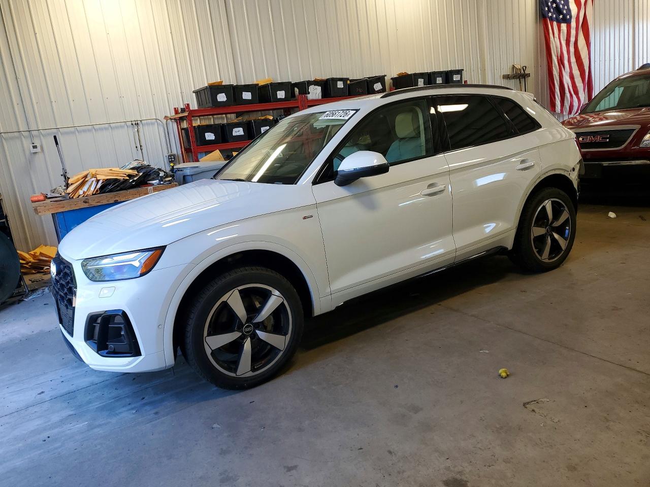 2022 AUDI Q5 PRESTIGE 45