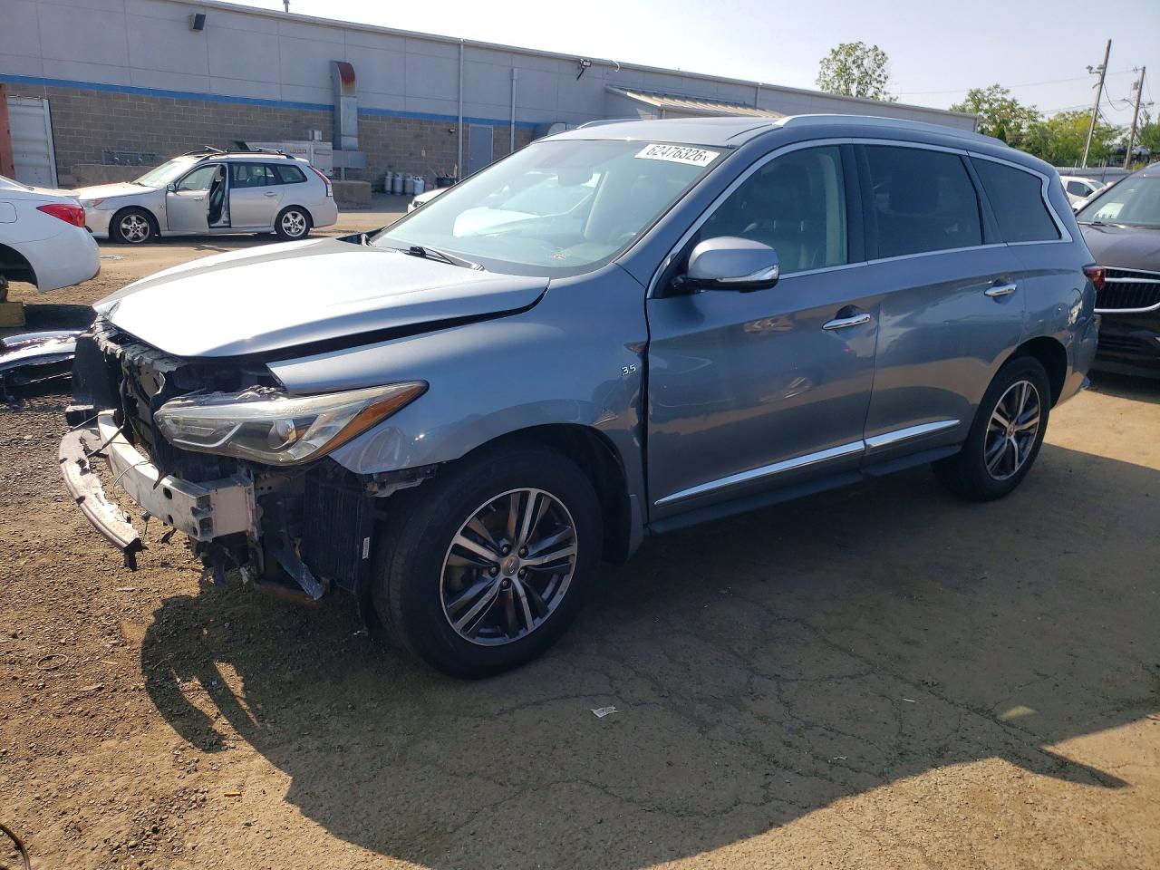 2017 INFINITI QX60 BASE