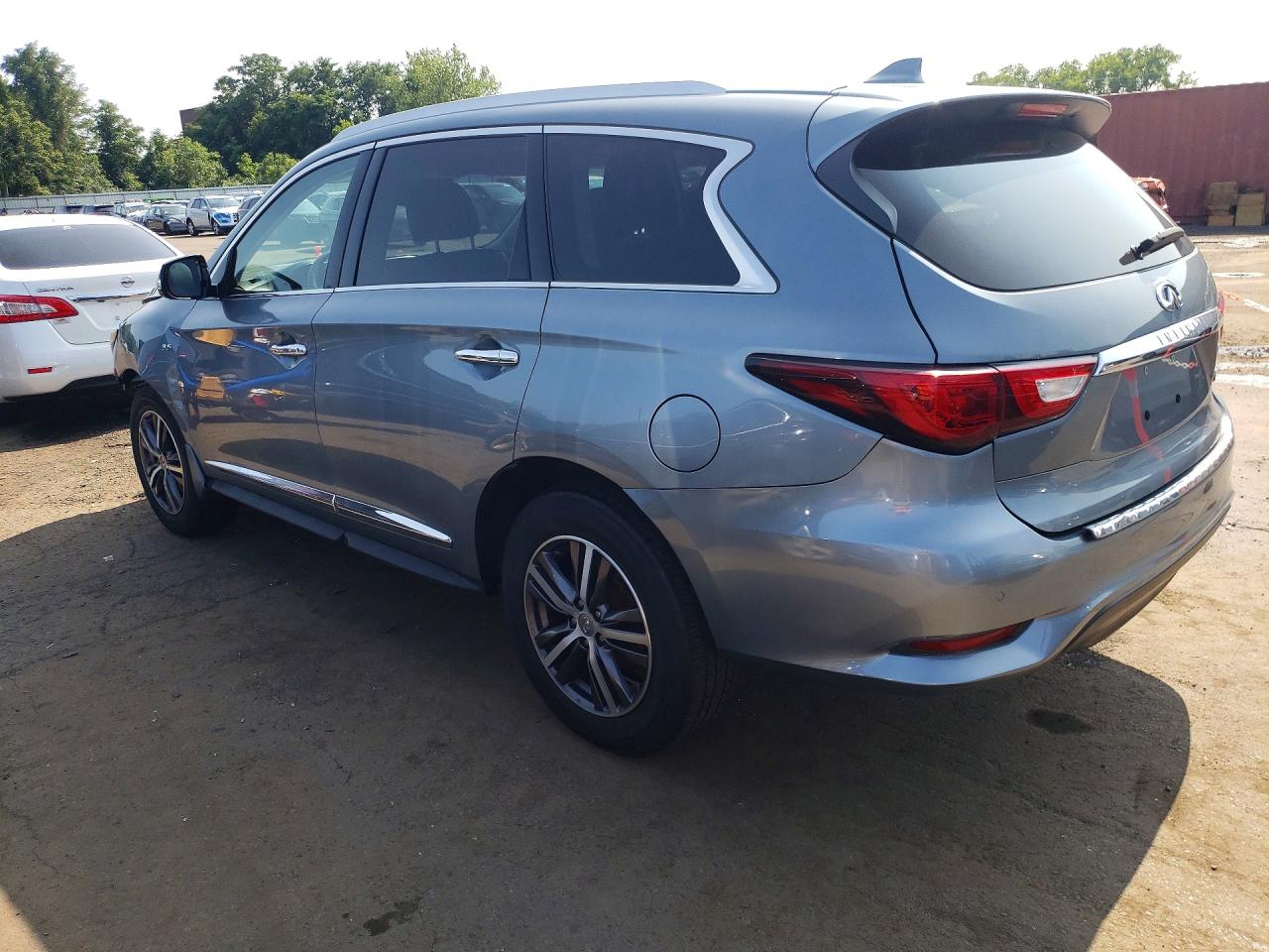 2017 INFINITI QX60 BASE — снимка 2