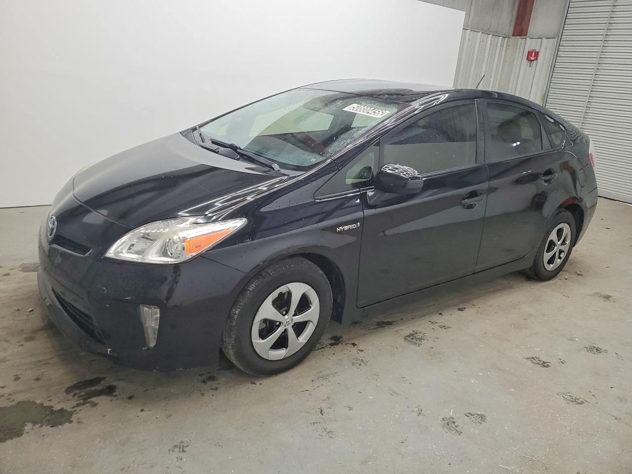 2015 TOYOTA PRIUS FOUR