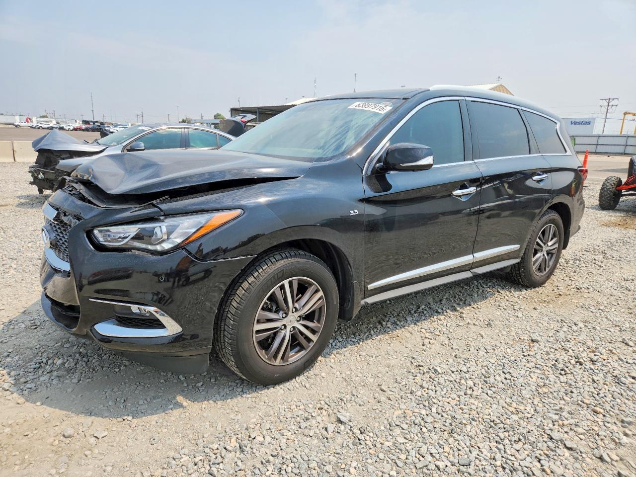 2017 INFINITI QX60 BASE