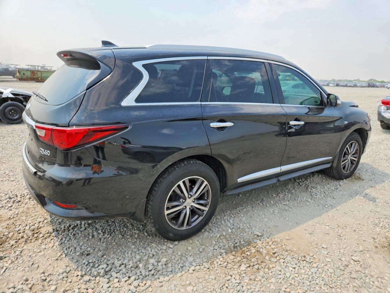 2017 INFINITI QX60 BASE — снимка 3