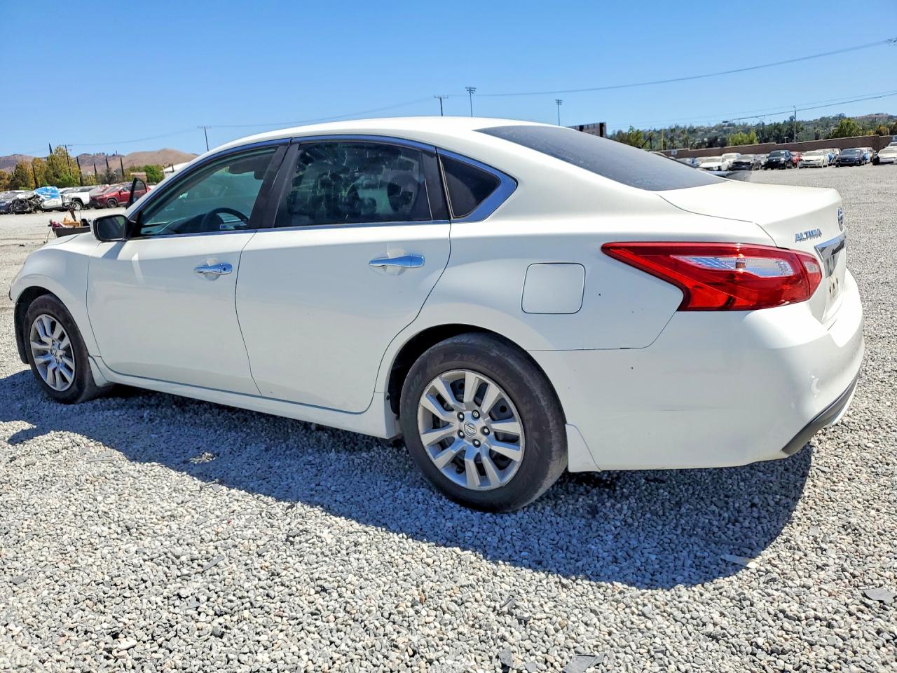 2017 NISSAN ALTIMA 2.5 S — снимка 2