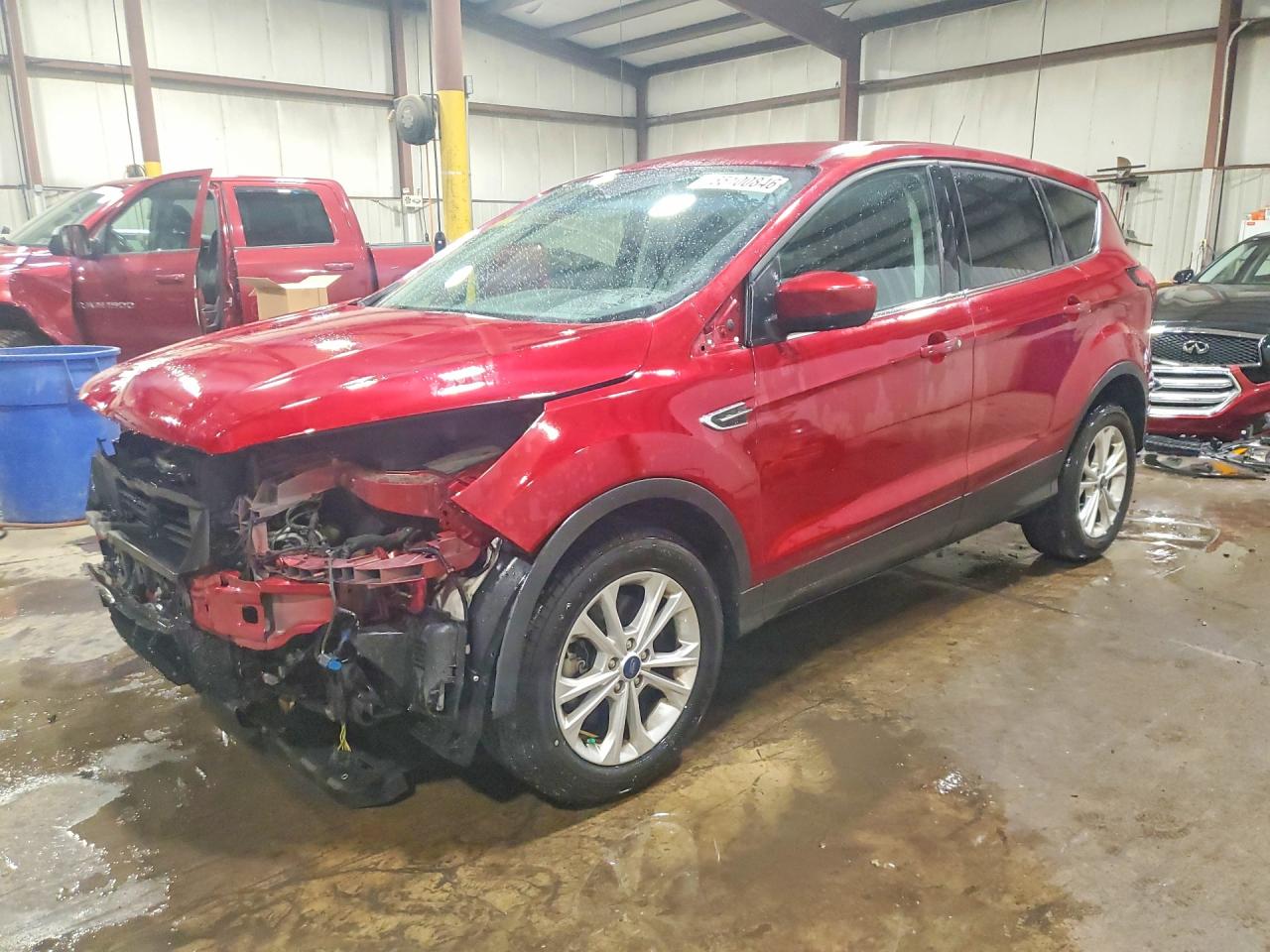 2019 FORD ESCAPE SE